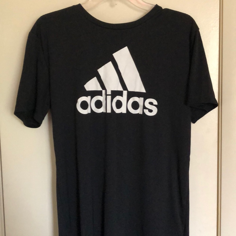 adidas black short sleeve shirt